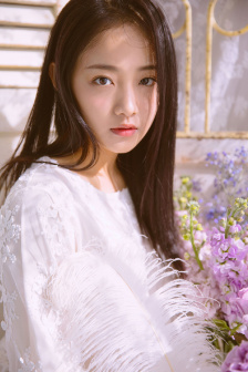 美丽姑娘免费观看高清版